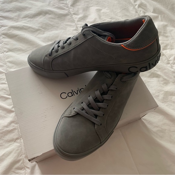NWT Calvin Klein Reon Sneakers Dark Gray Suede, Size 13 Men’s New, Never worn. - Picture 8 of 8